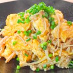 【簡単エノキ卵レシピ】炒めるだけ！かき込みたい！ご飯に合う最強おかず🎵